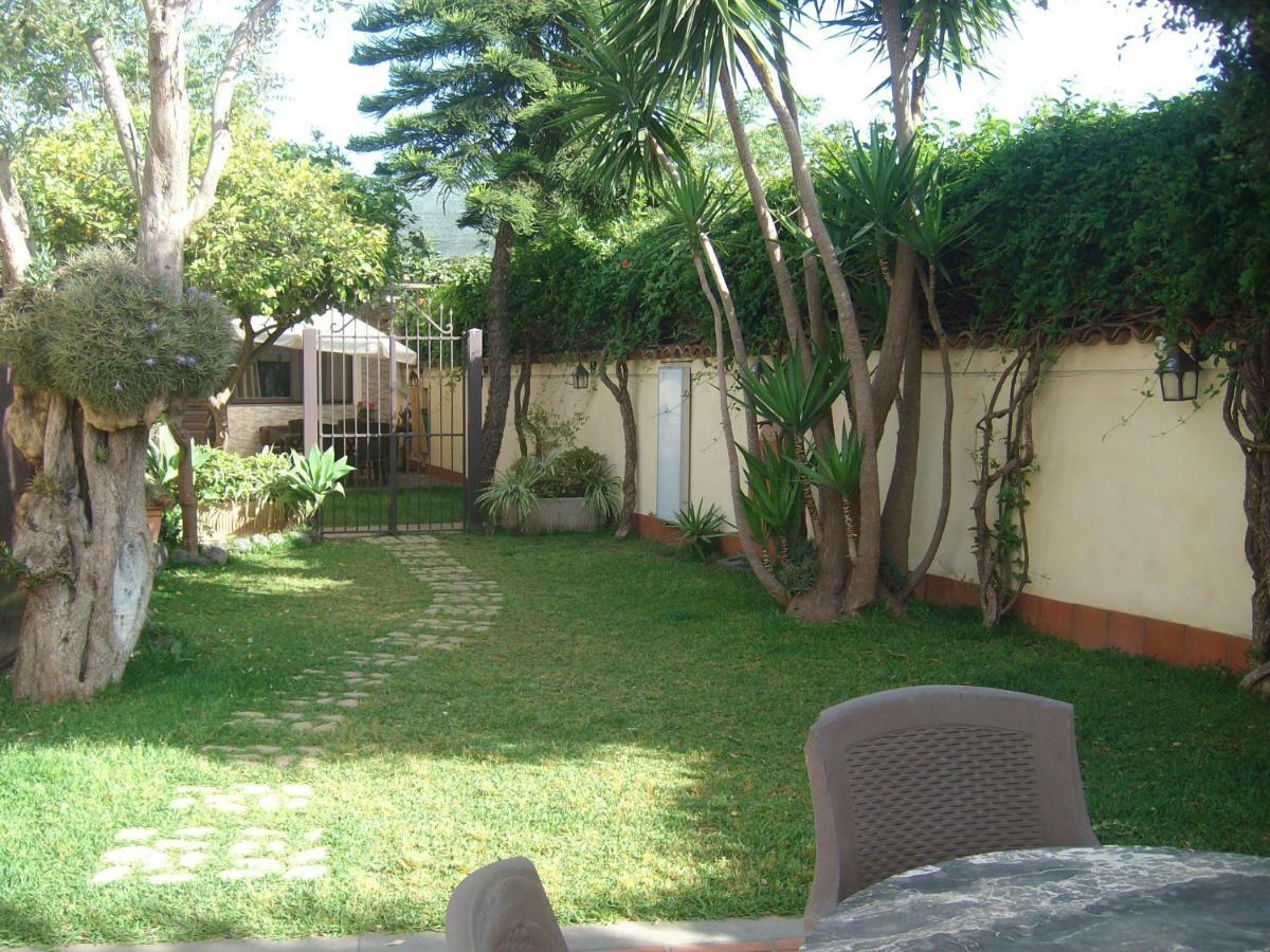 Villa Singola -Sole-Luna-Casavilladusoleil Acireale Esterno foto